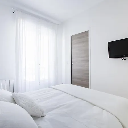 Dreamyflat - Elysees Courcelles *